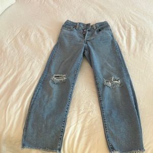 rib cage straight ankle with rips